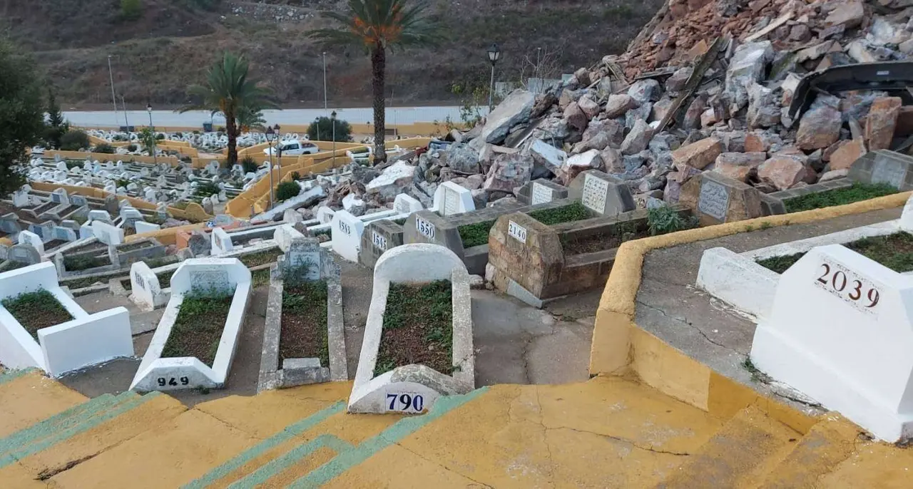 derrumbe cementerio sidi embarek-1
