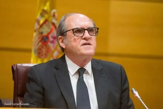 &Aacute;ngel Gabilondo (Twitter)