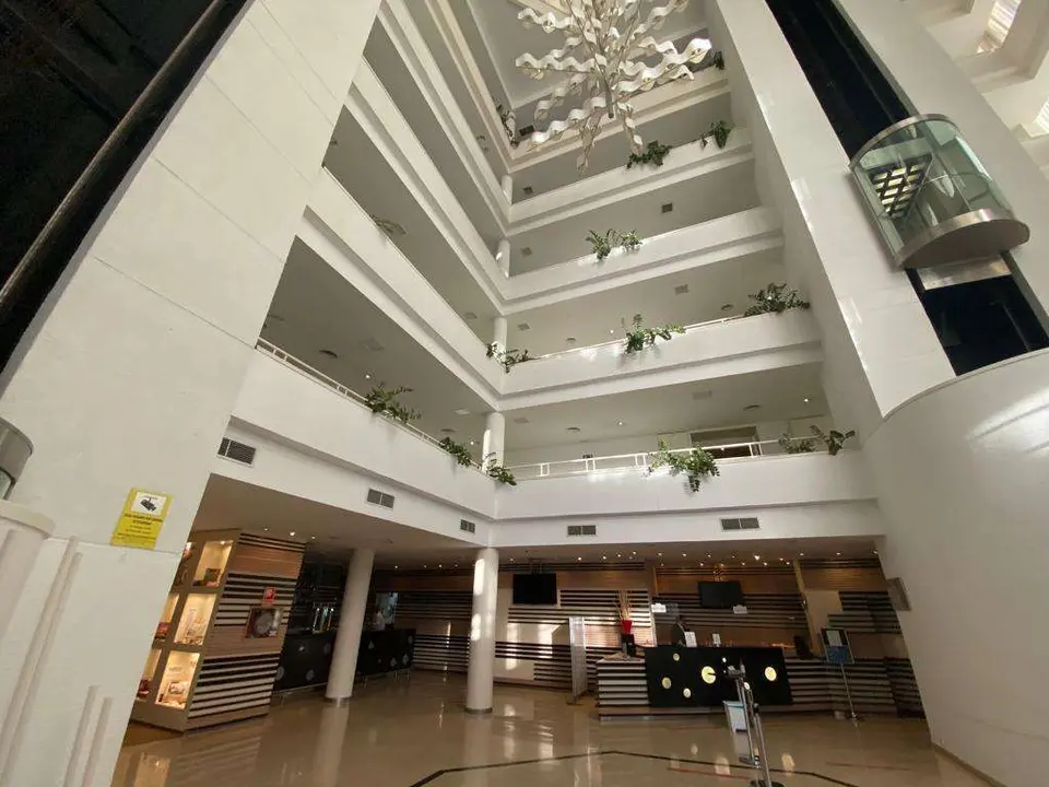 Interior del hotel Puerta de &Aacute;frica