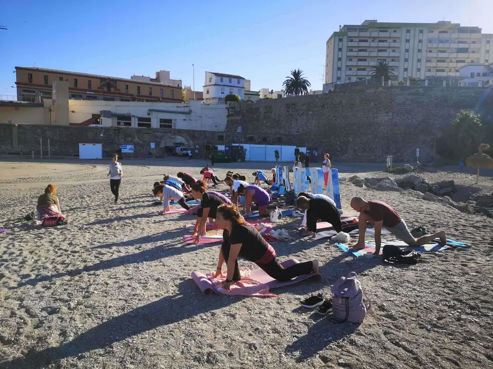 Yoga en la playa