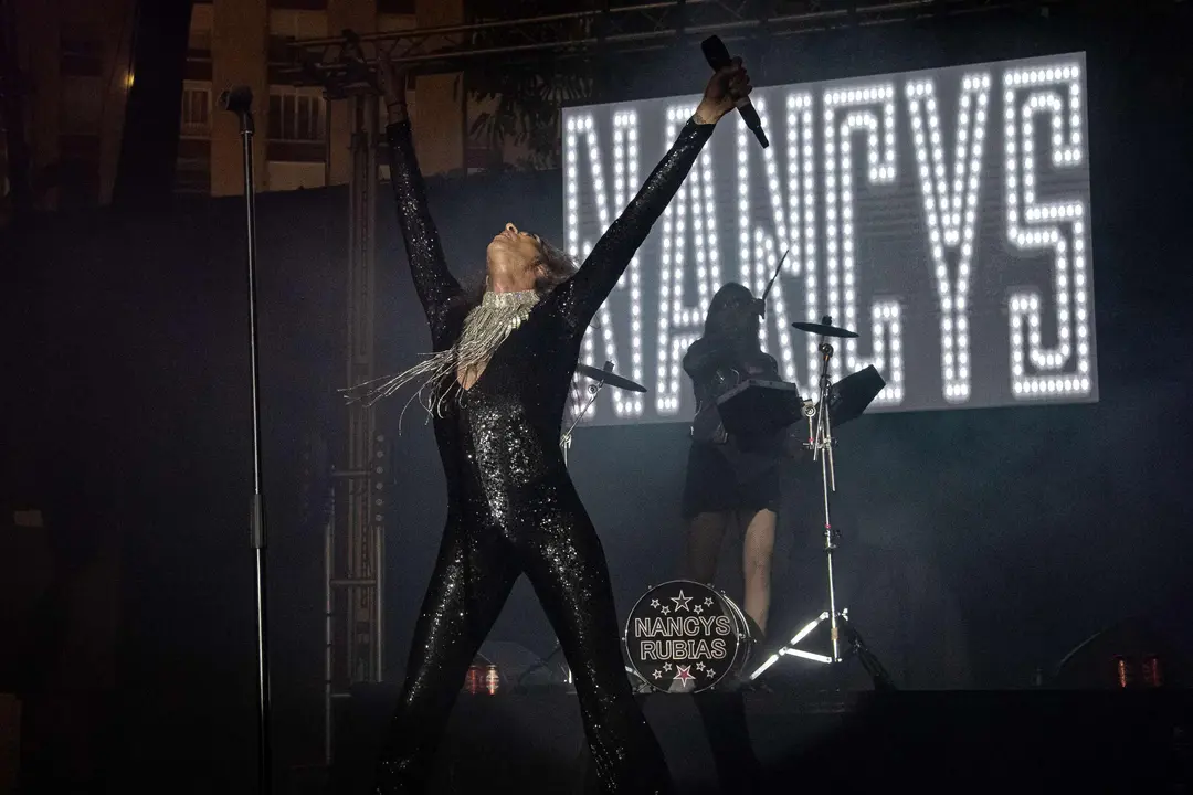 NANCYS RUBIAS-20