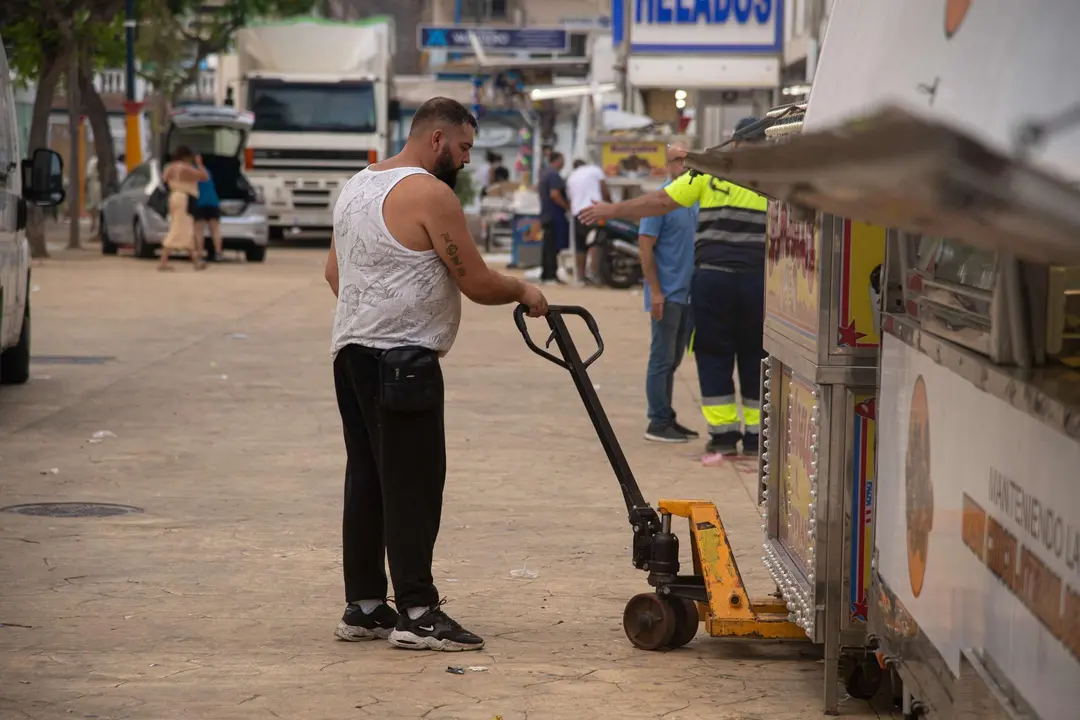 El &uacute;ltimo amanecer en la Feria-48