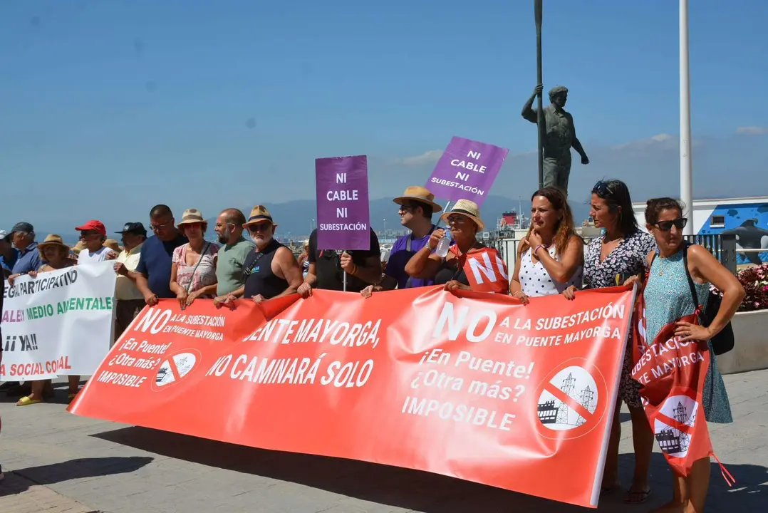 Manifestaci&oacute;n contra la subestaci&oacute;n el&eacute;ctrica en Puente Mayorga