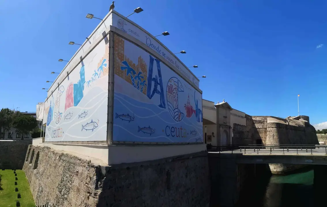 Oficina de Turismo (Baluarte de los Mallorquines) Lateral Promo Turismo