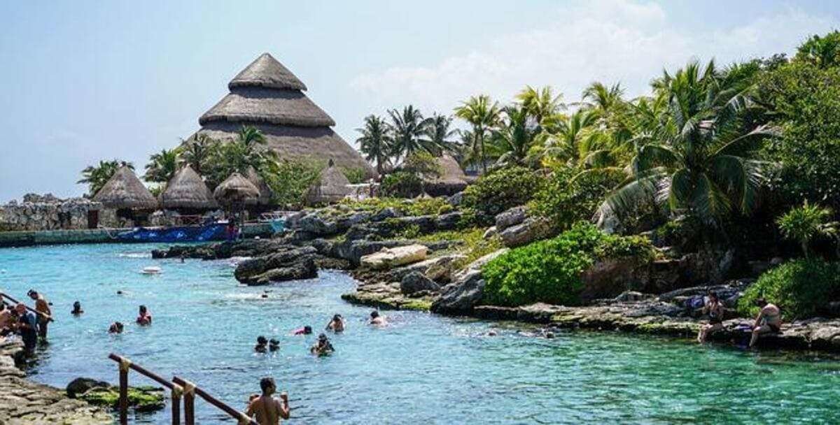 <p> Qué hacer y ver si vas de viaje a Cancún </p>