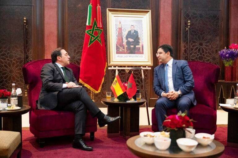 El ministro de Asuntos Exteriores, Unión Europea y Cooperación, José Manuel Albares, y su homólogo marroquí, Naser Burita