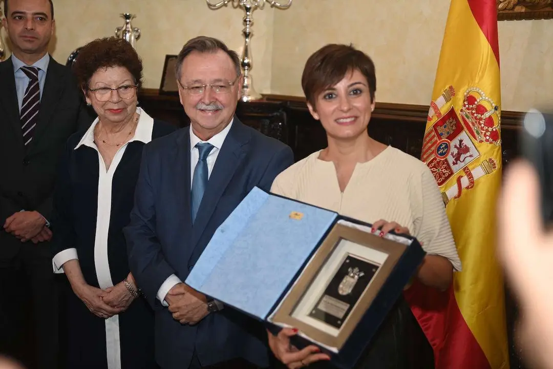 ministra de Pol&iacute;tica Territorial, y portavoz del Gobierno, Isabel Rodr&iacute;guez