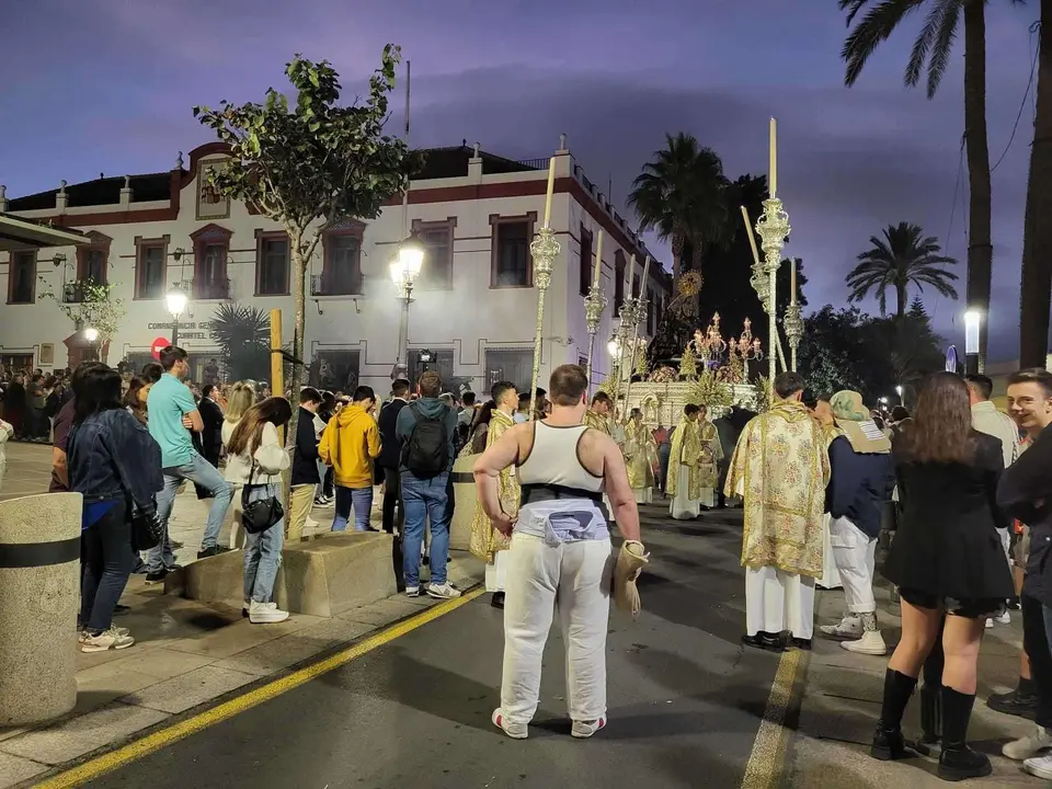 Salida procesional extraordinaria por el 75 aniversario de la coronaci&oacute;n de la Virgen de &Aacute;frica