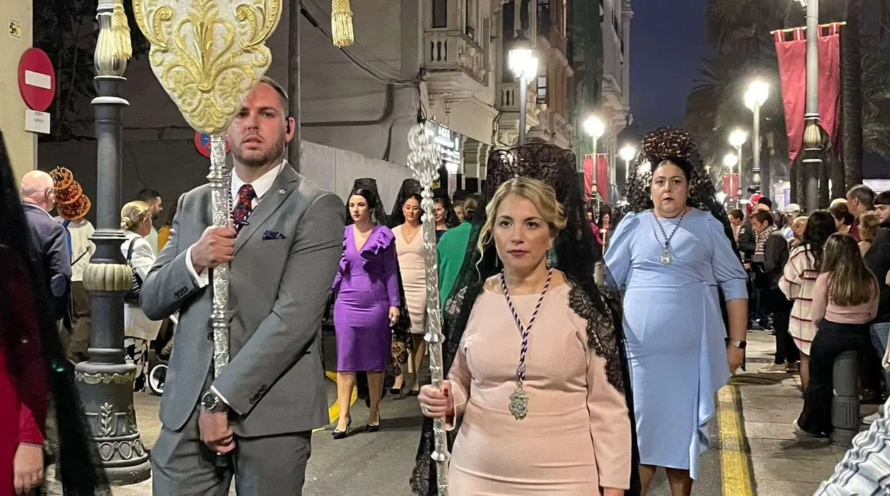 Salida procesional extraordinaria por el 75 aniversario de la coronaci&oacute;n de la Virgen de &Aacute;frica