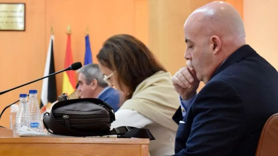  El diputado no adscrito, Jos&eacute; Mar&iacute;a Rodr&iacute;guez, durante el Pleno de este viernes. 