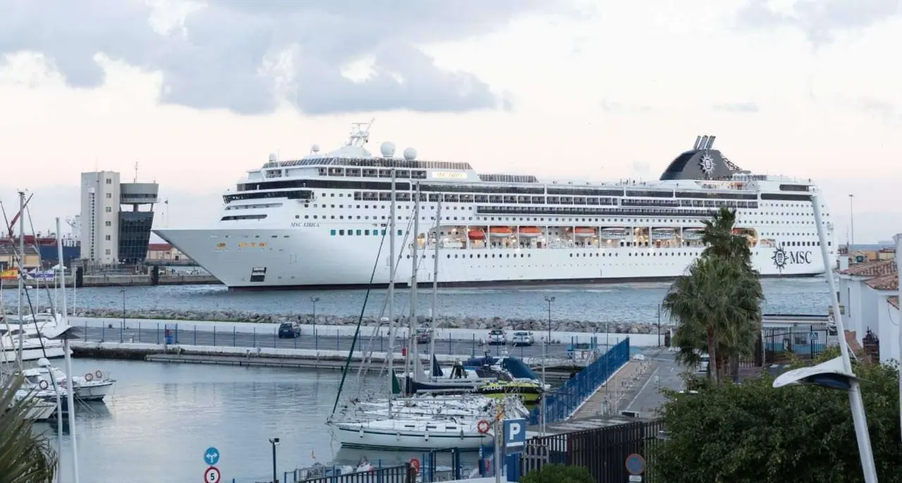 Tercera escala MSC Lirica