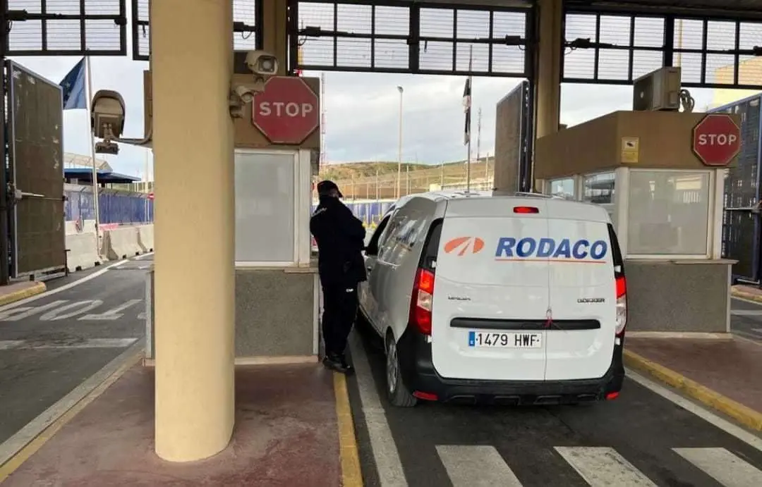 pasos de mercanc&iacute;as a trav&eacute;s de las aduanas de Ceuta y Melilla 3