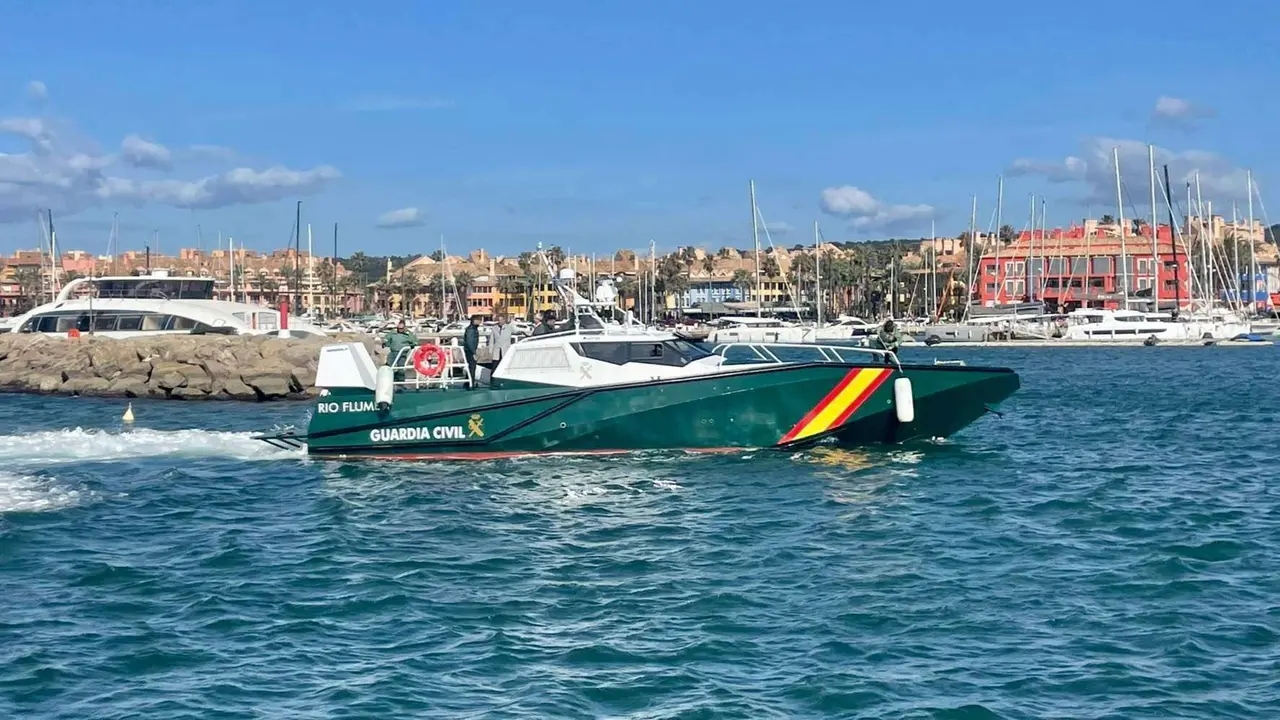 R&iacute;o Flumen, patrullera Guardia Civil