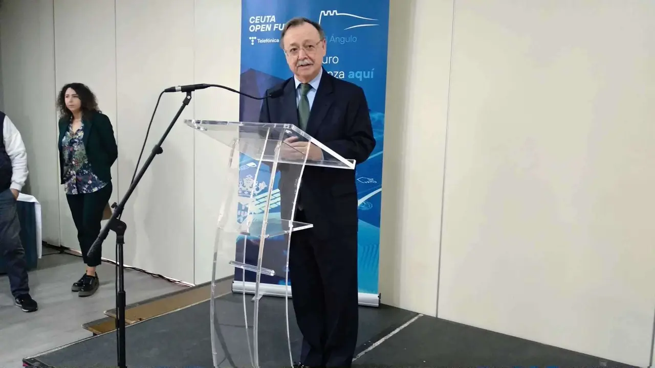 Vivas, en la Jornada empresarial 'El &Aacute;ngulo'