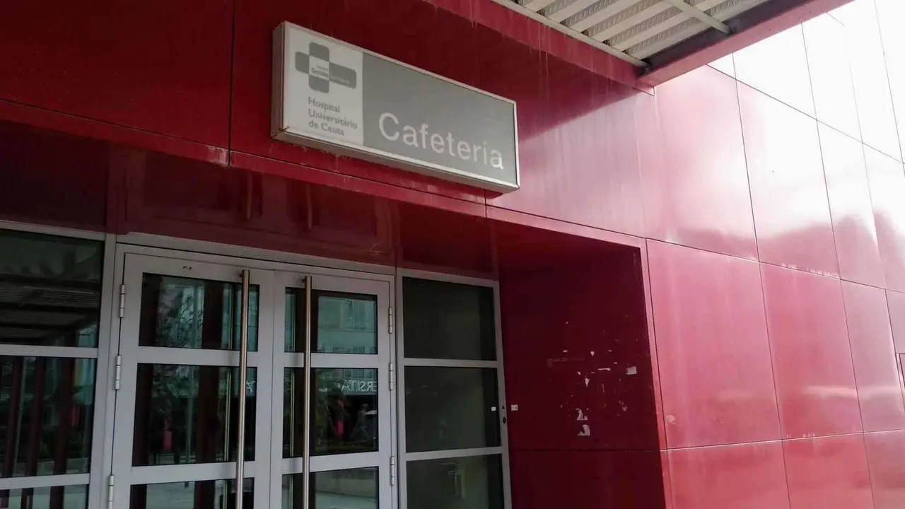 Cafeter&iacute;a hospital cerrada
