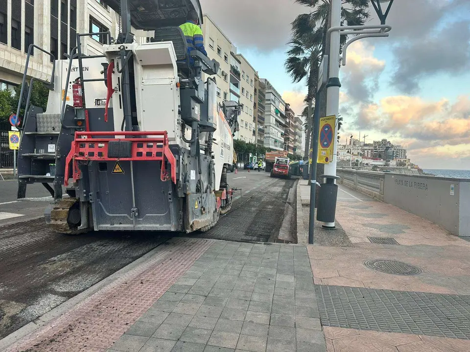 Asfaltado en la calle Indendencia