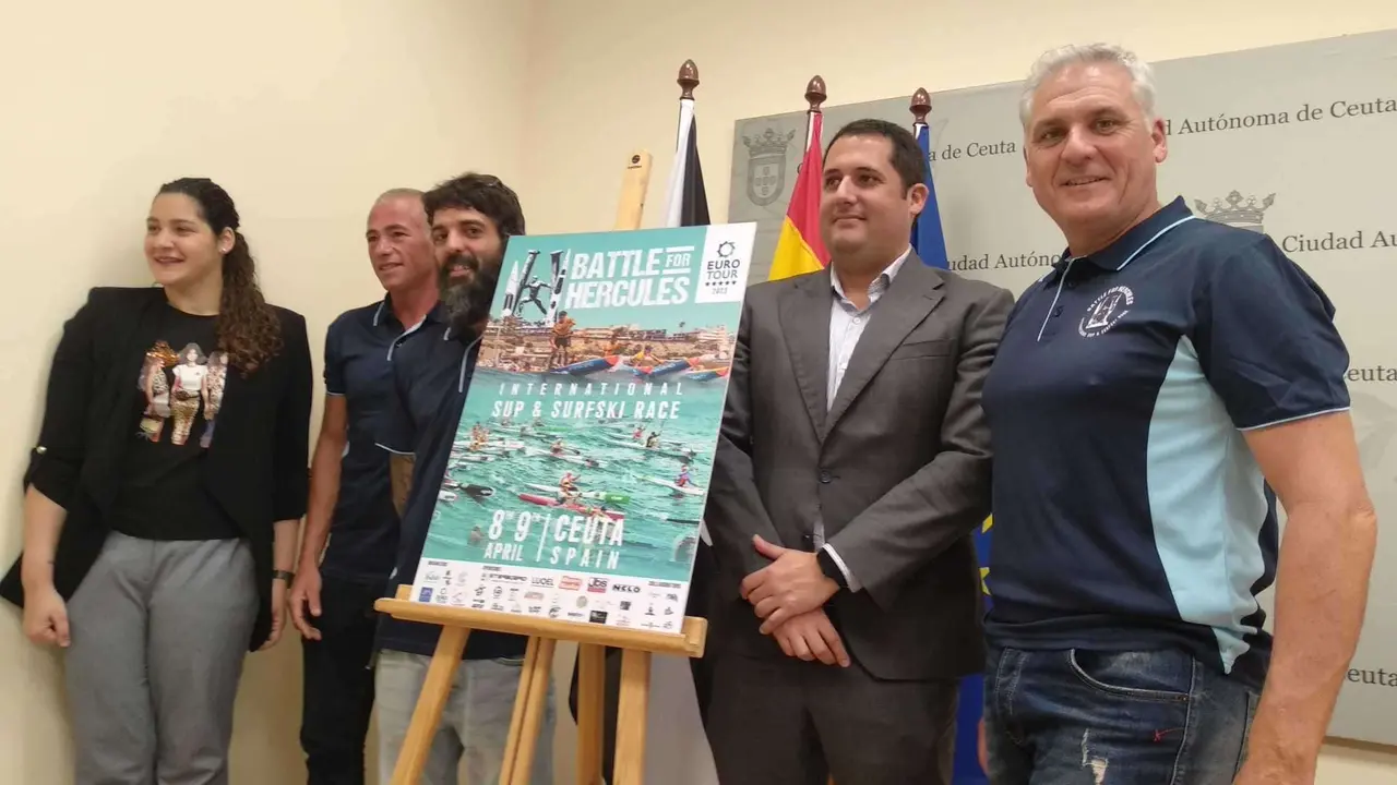 Presentaci&oacute;n de Stand Up Paddle y del Surfsky, primera edici&oacute;n de la&nbsp;Battle For H&eacute;rcules