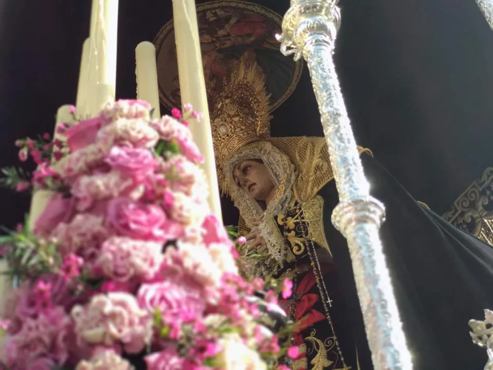 Jes&uacute;s Ca&iacute;do y la virgen de la Amargura
