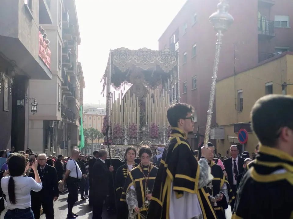 Jes&uacute;s Ca&iacute;do y la virgen de la Amargura