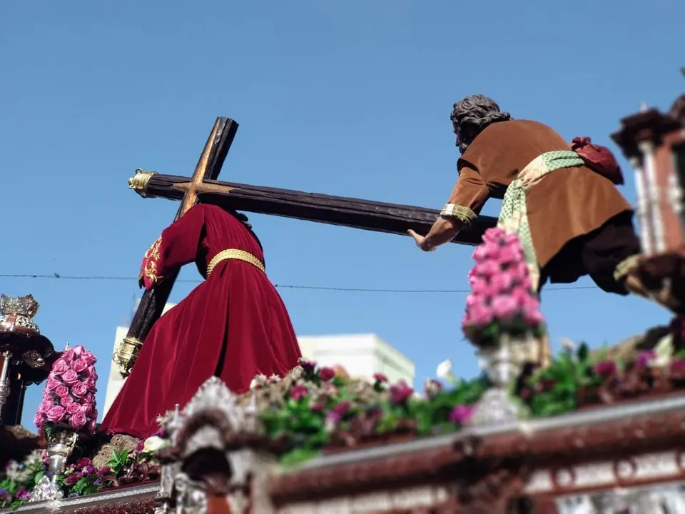 Jes&uacute;s Ca&iacute;do y la virgen de la Amargura
