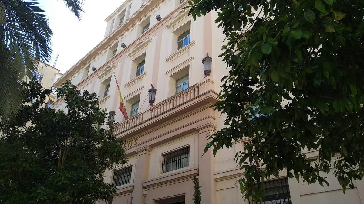 Correos, Plaza de Espa&ntilde;a
