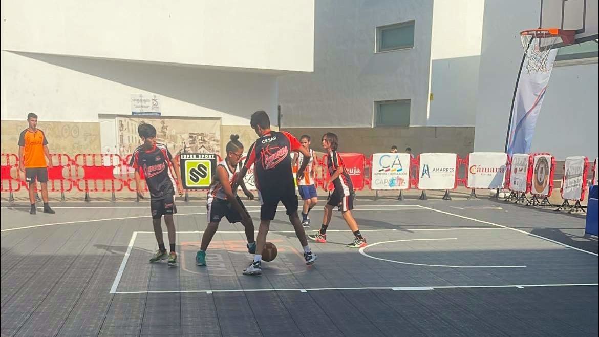 «3x3» de baloncesto en la plaza Nelson Mandela (Cedida)