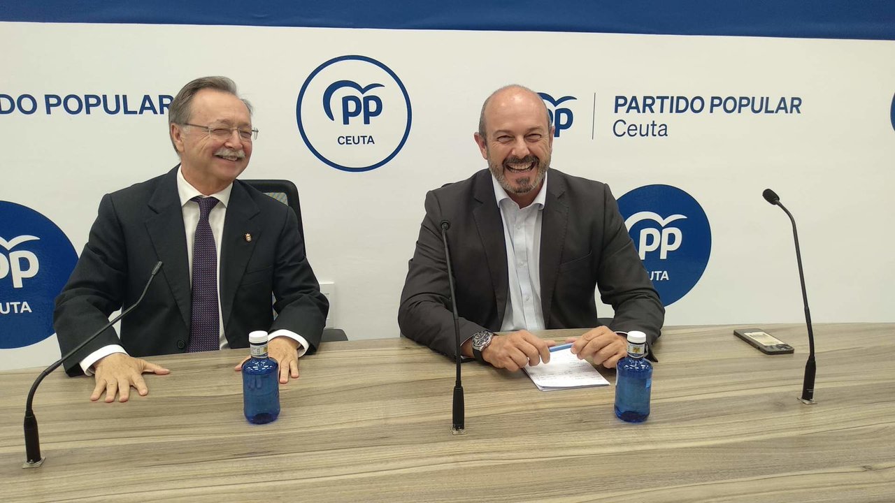 Juan Vivas y Pedro Rollán, en la sede del PP (C.A.)