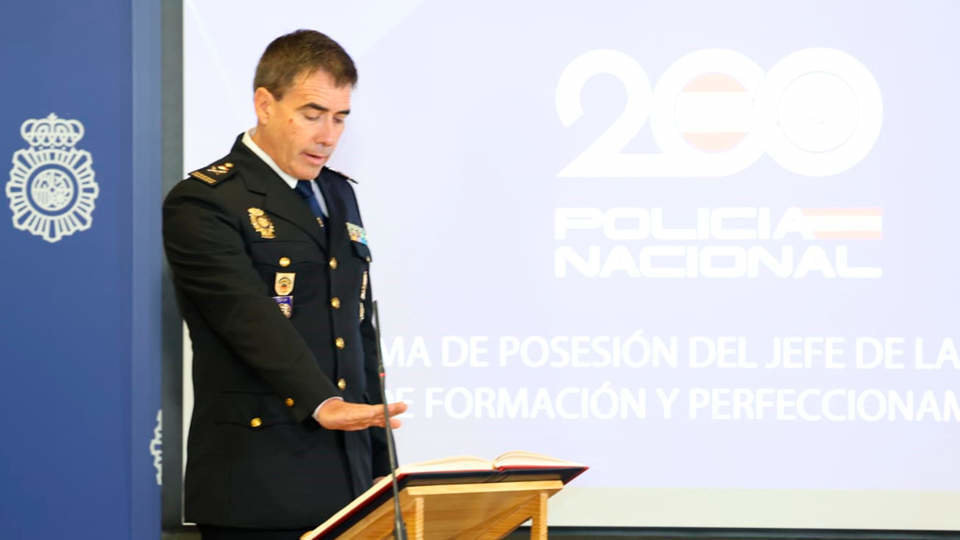 Javier Daniel Nogueroles ha tomado posesión este martes de su nuevo cargo como jefe de la División de Formación y Perfeccionamiento de la Policía Nacional