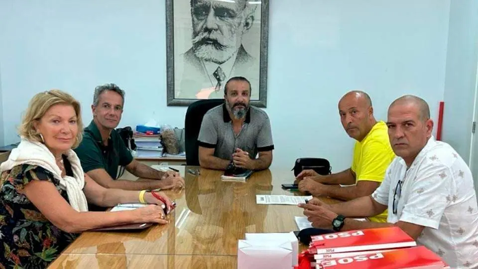 Reuni&oacute;n de los candidatos del PSOE con los representantes de AUGC (CEDIDA)