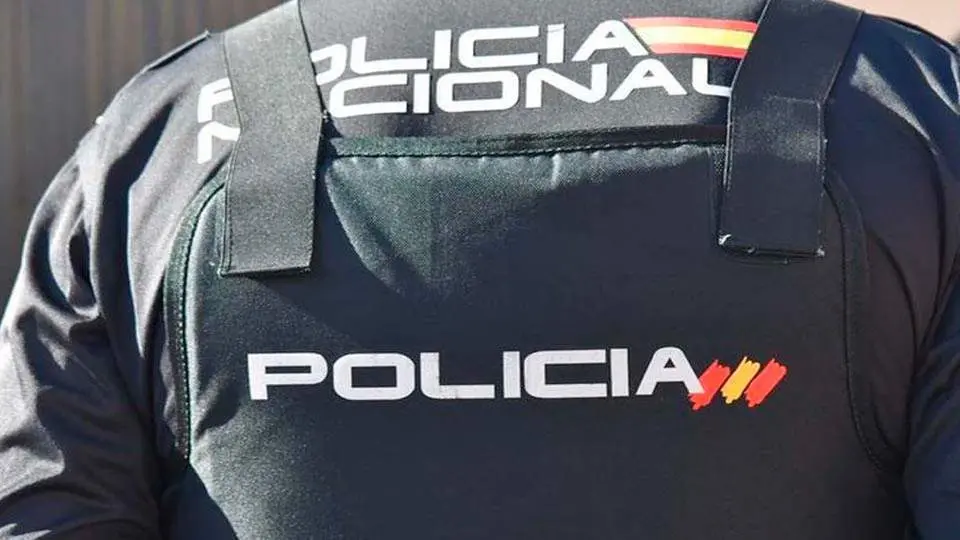polic&iacute;a nacional