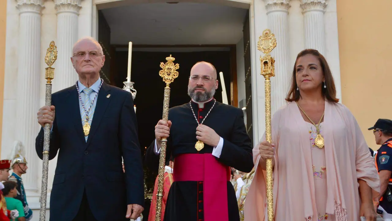 Procesi&oacute;n de la virgen de &Aacute;frica