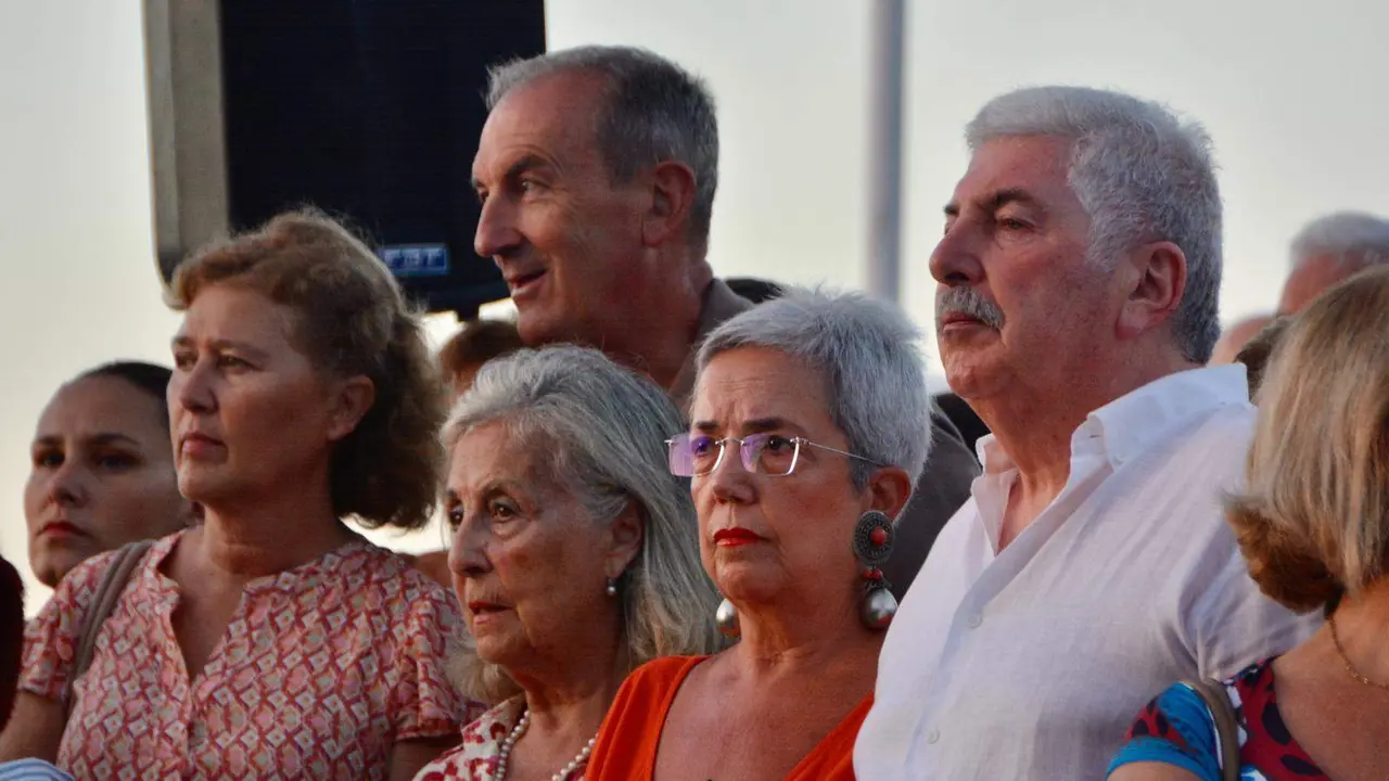 Procesi&oacute;n de la virgen de &Aacute;frica