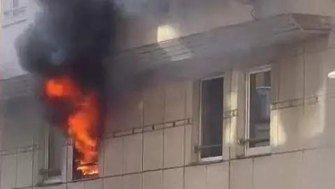 Incendio hotel Puerta de &Aacute;frica (C.A.)