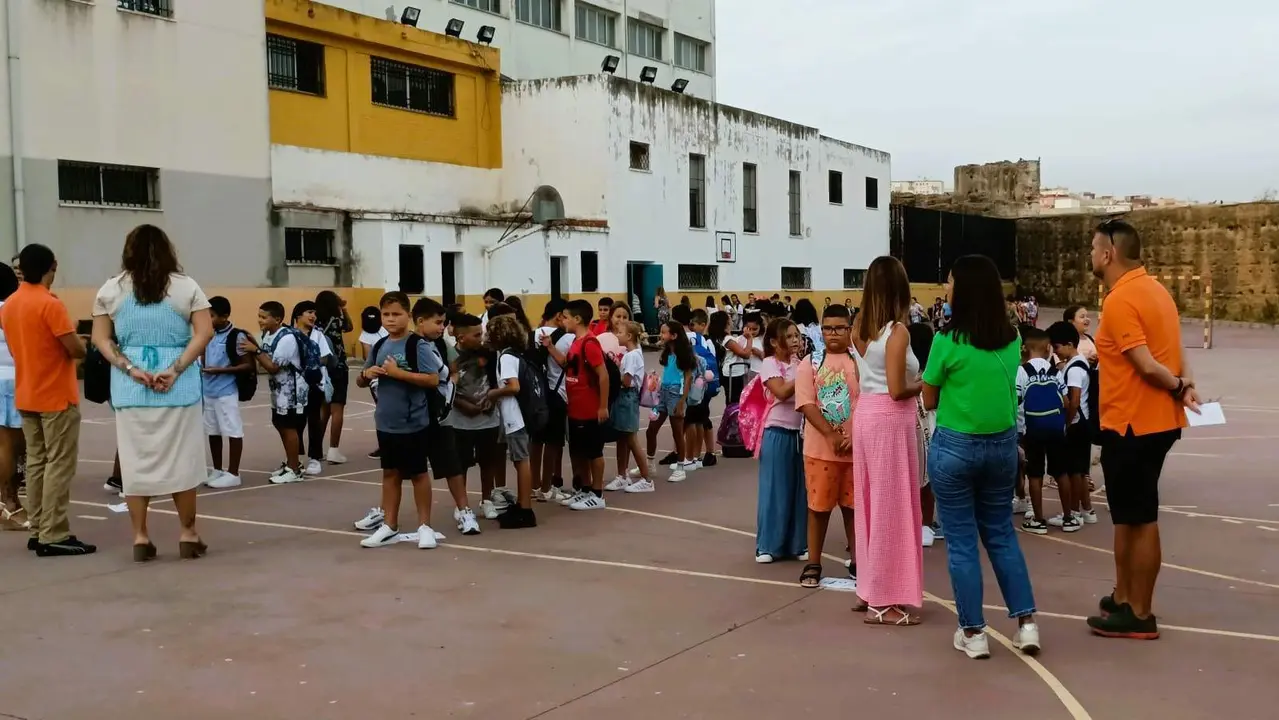 Vuelta al cole CEIP Valle Incl&aacute;n