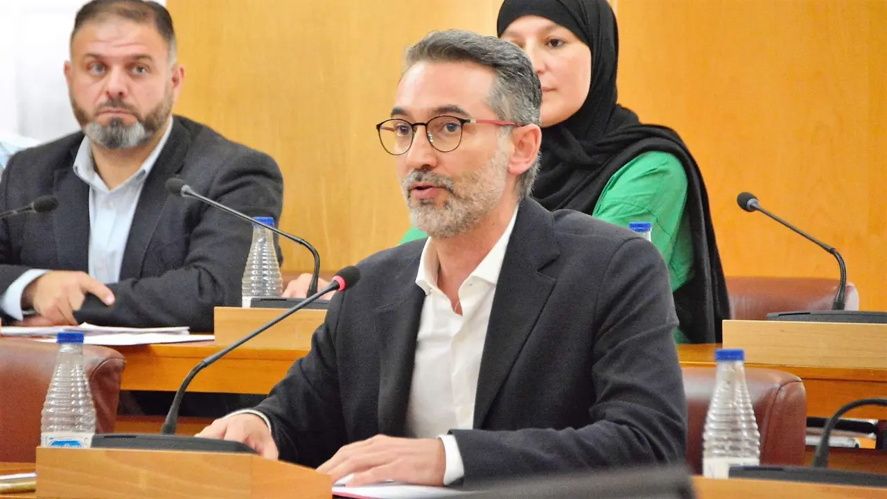 Sebasti&aacute;n Guerrero, durante la sesi&oacute;n del pleno / Alejandro Castillo