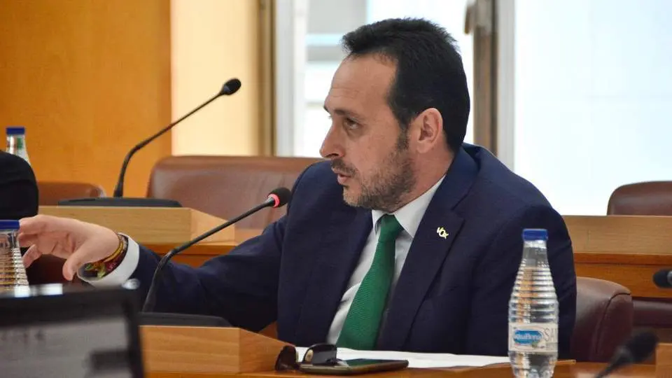  Redondo durante una de sus preguntas al Gobierno./Alejandro Castillo 