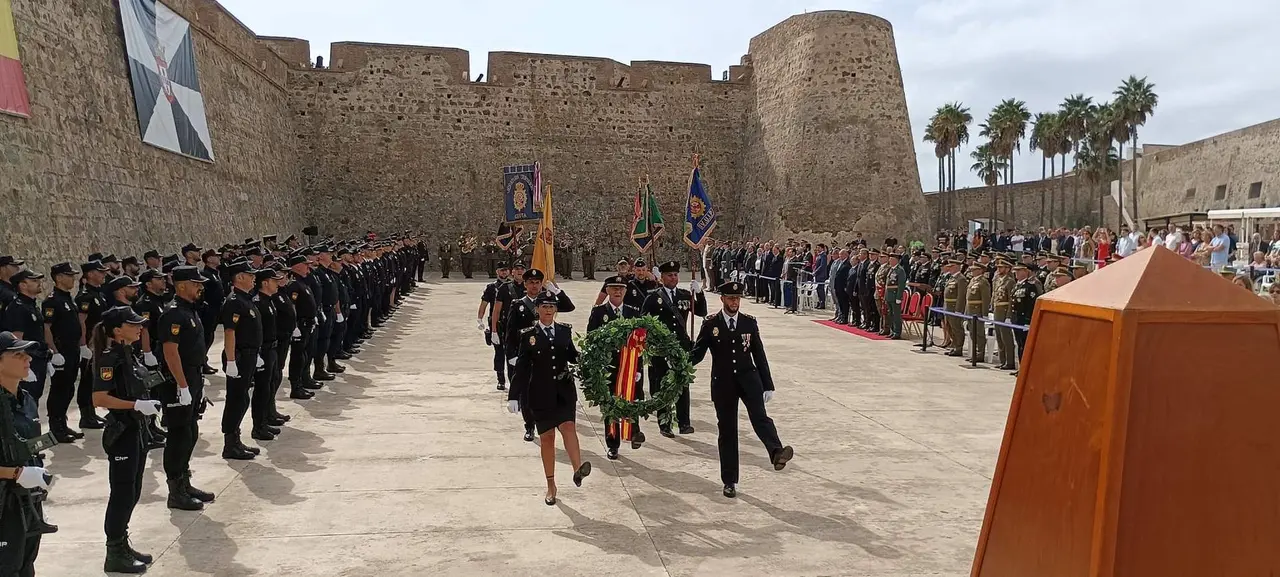 Acto Polic&iacute;a Nacional Murallas Reales