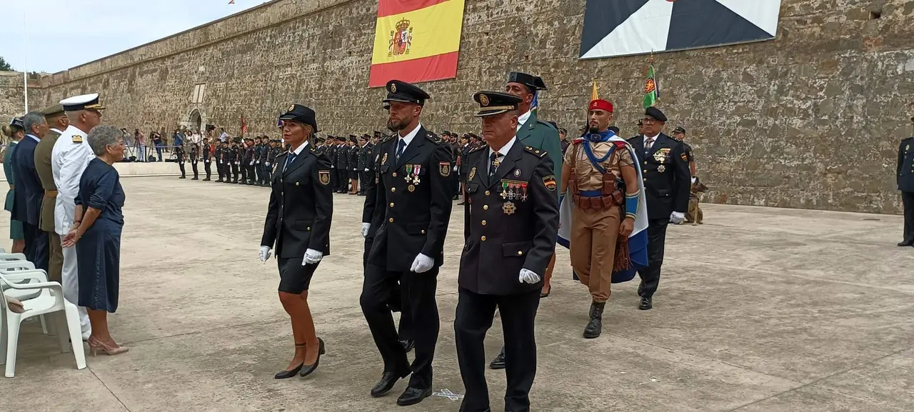 Acto Polic&iacute;a Nacional Murallas Reales