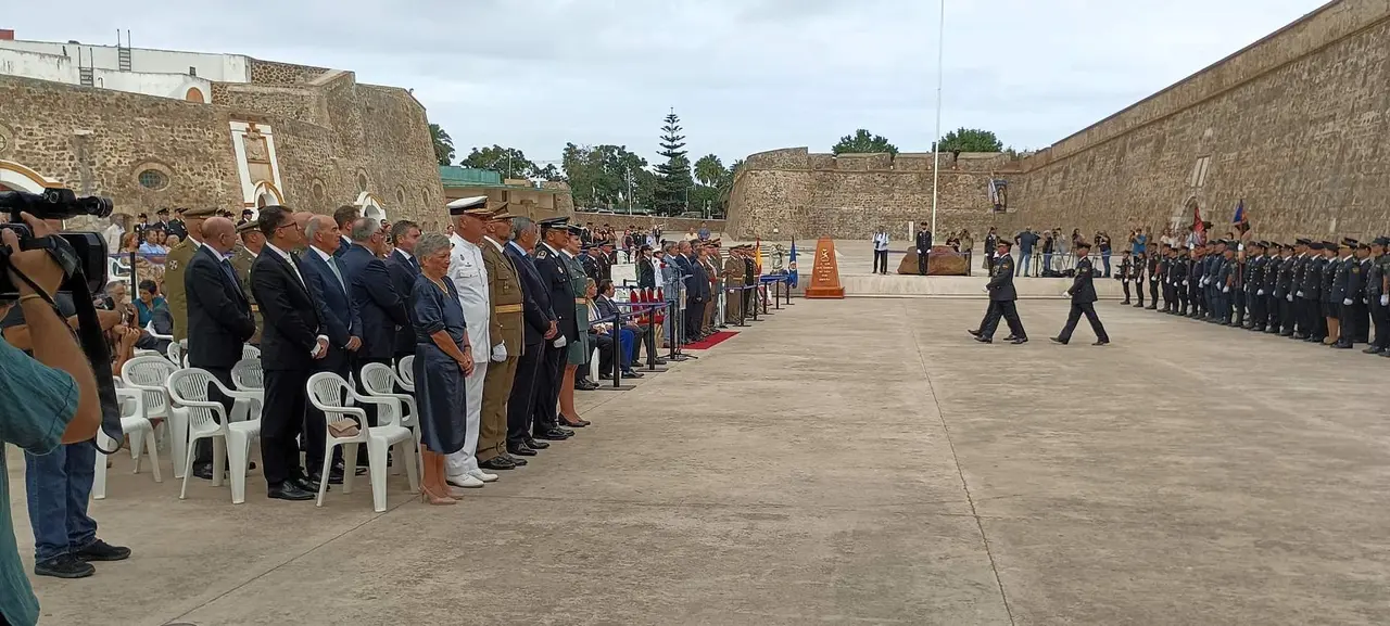 Acto Polic&iacute;a Nacional Murallas Reales