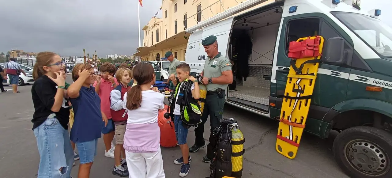 Jornada de puertas abiertas de la&nbsp; Guardia Civil en el Muelle Espa&ntilde;a