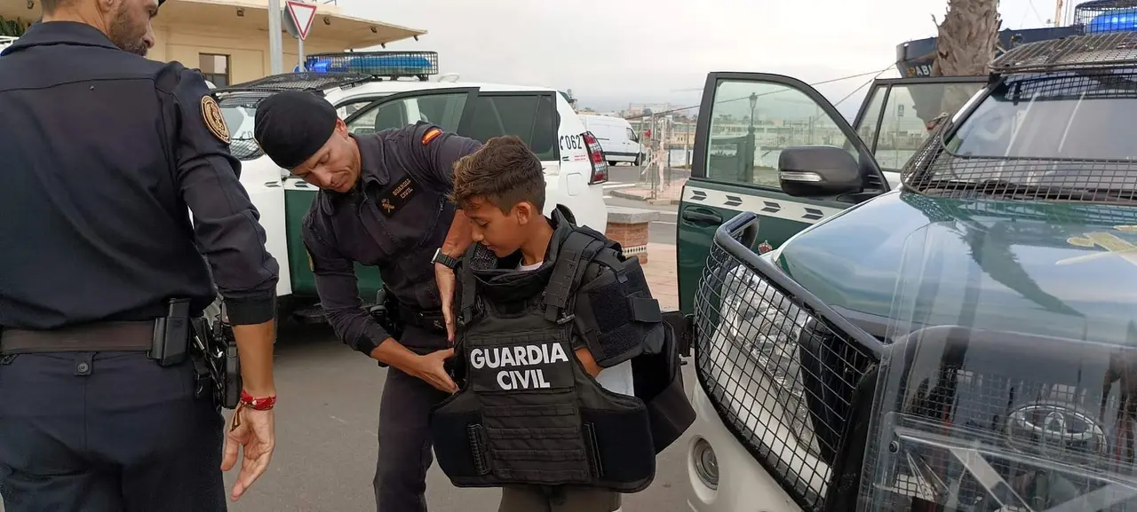 Jornada de puertas abiertas de la&nbsp; Guardia Civil en el Muelle Espa&ntilde;a