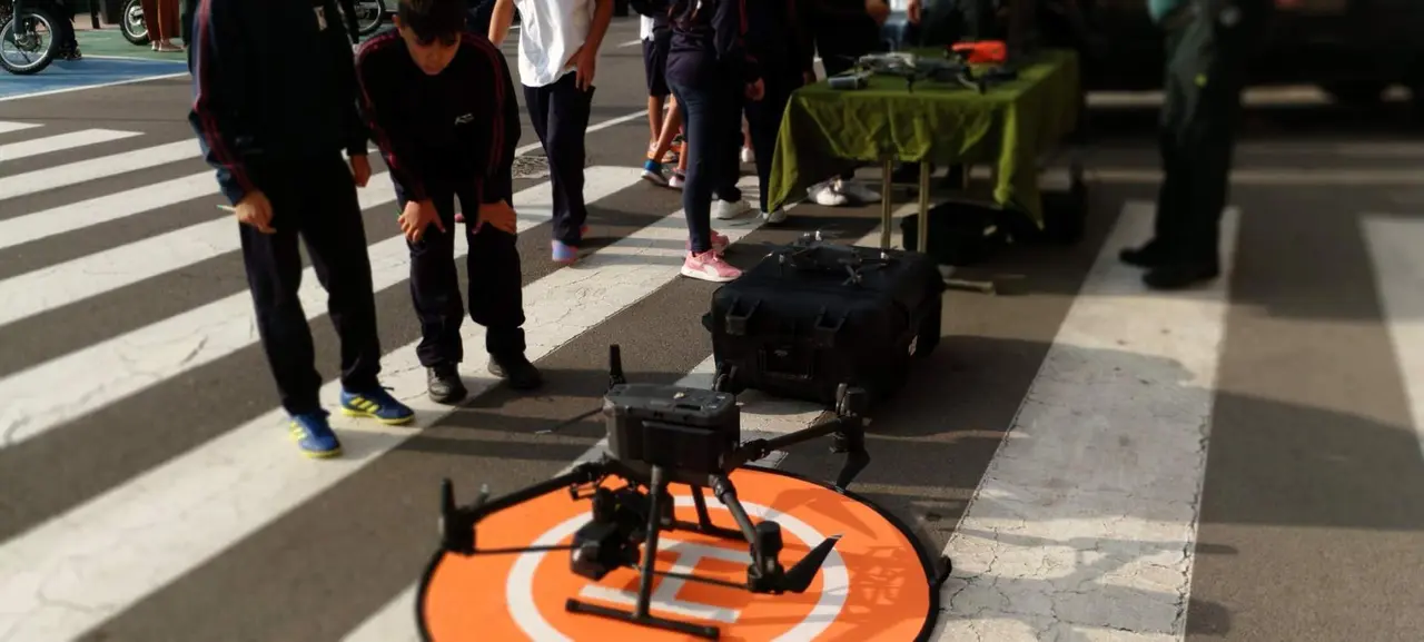 Jornada de puertas abiertas de la&nbsp; Guardia Civil en el Muelle Espa&ntilde;a