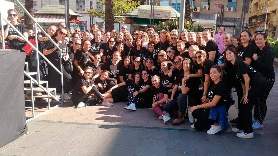 Clase magistral de flamenco en la Plaza de los Reyes 3