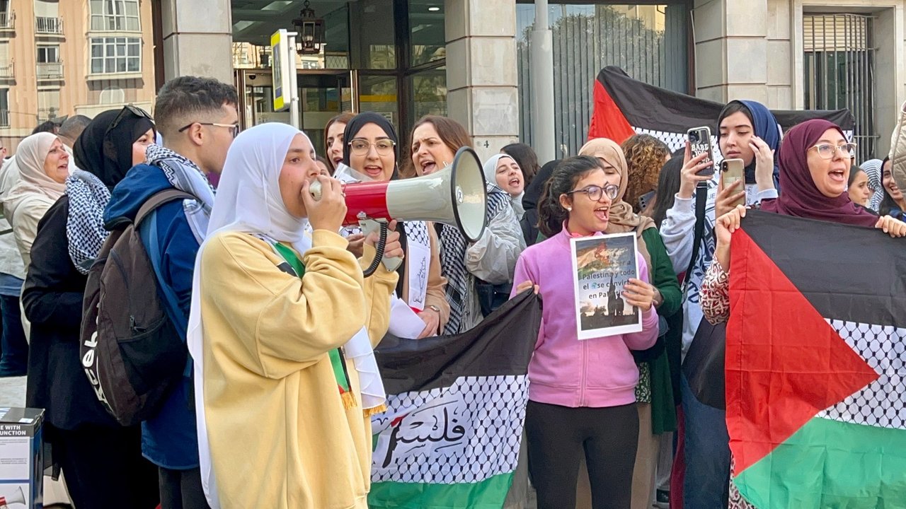 manifestacion estudiantil palestina