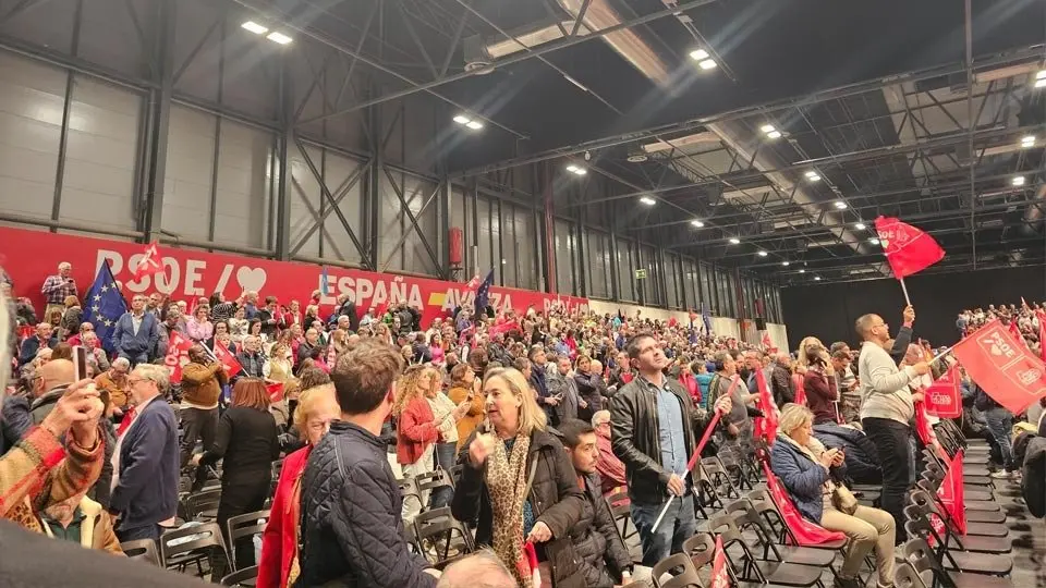 Militantes socialistas en el acto organizado en IFEMA