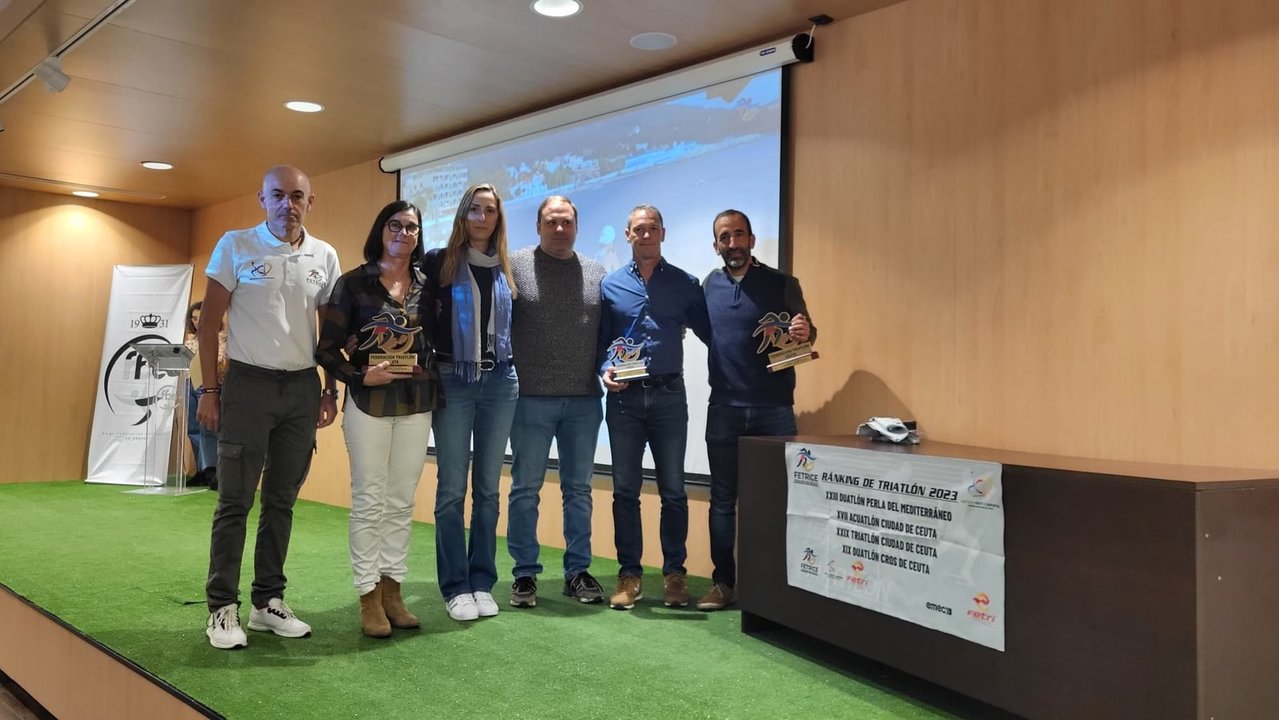 Gala de entrega de premios de la Federación de Triatlón de Ceuta