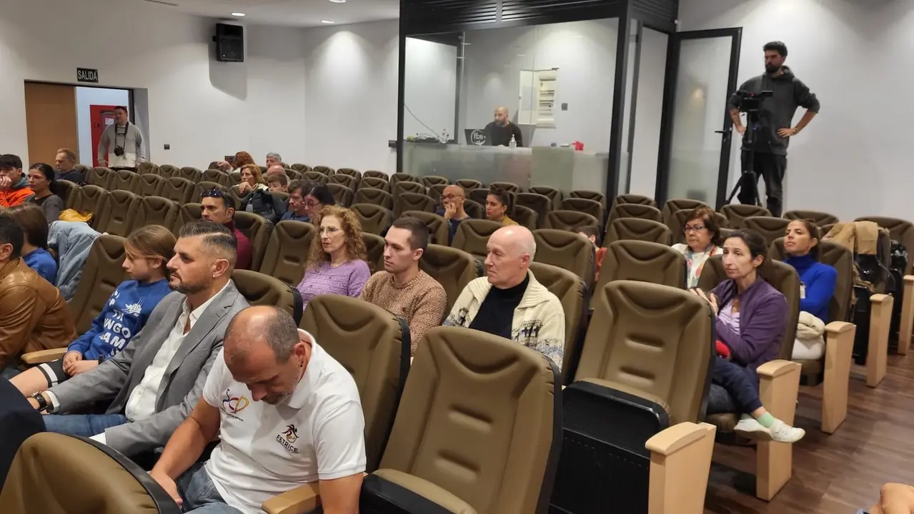Gala de entrega de premios de la Federaci&oacute;n de Triatl&oacute;n de Ceuta
