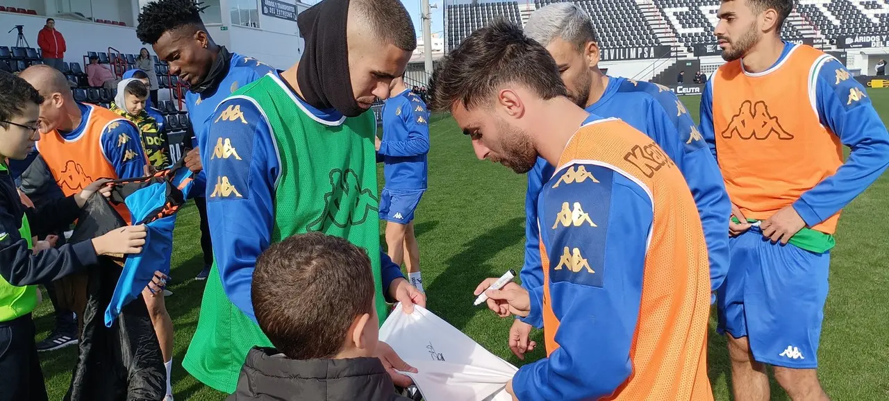 Jornada de puertas abiertas de la AD Ceuta