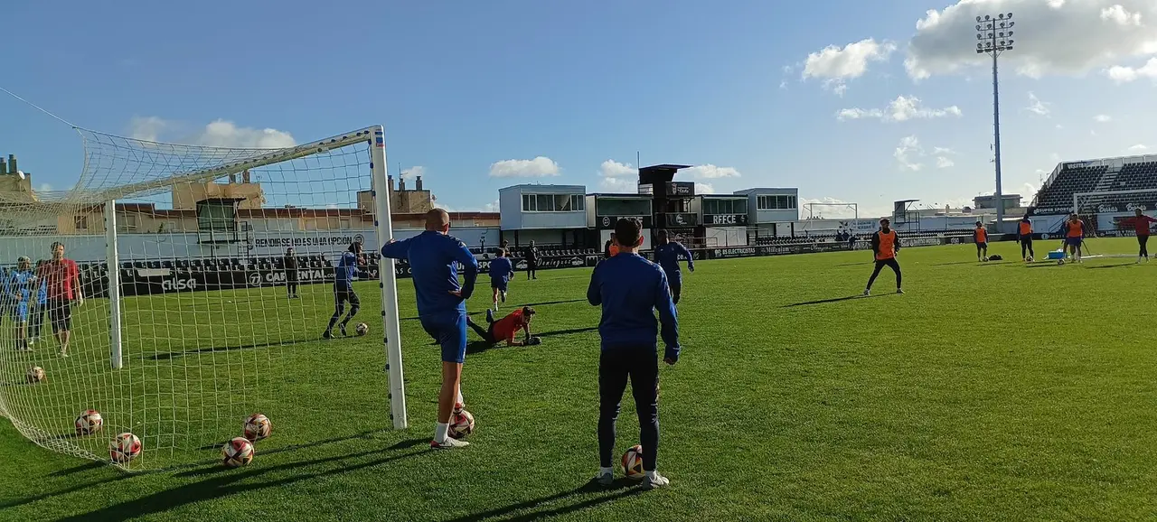 Jornada de puertas abiertas de la AD Ceuta