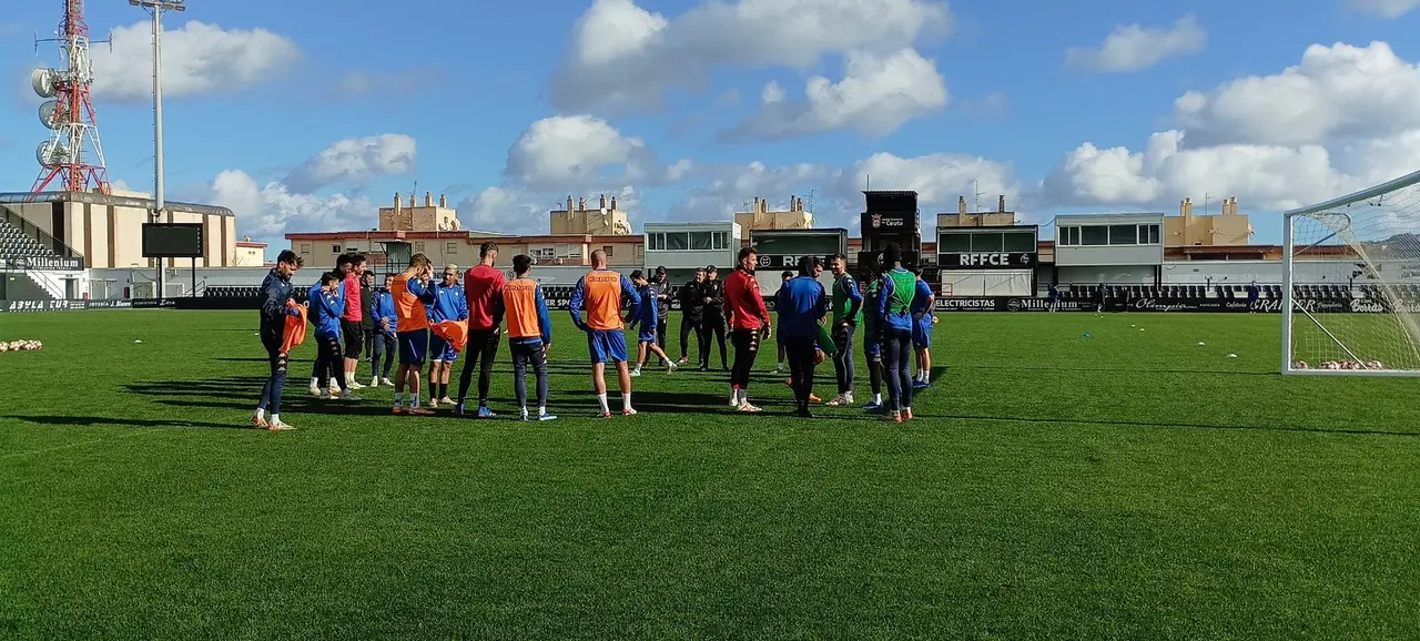Jornada de puertas abiertas de la AD Ceuta